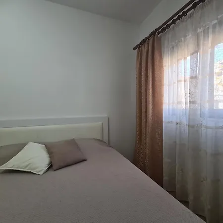 Apartment Kupola Tirana