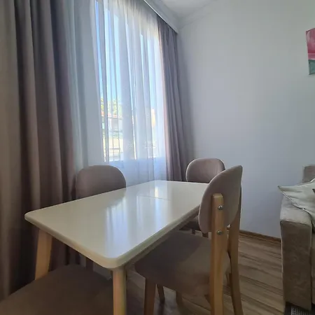 Kupola * Tirana
